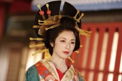 そんなに綺麗じゃないけど色っぽい女性