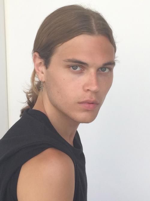 「来いよ」って言ってそうな画像くださいpart2