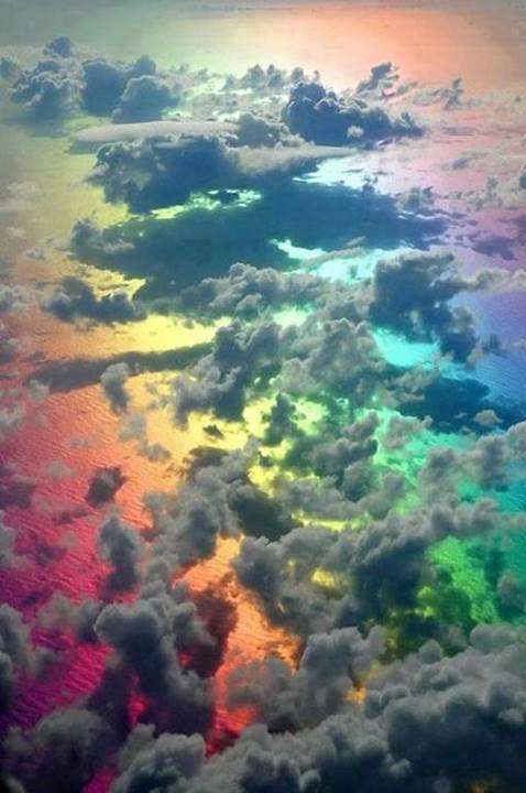 空の画像を貼って気分転換するトピ