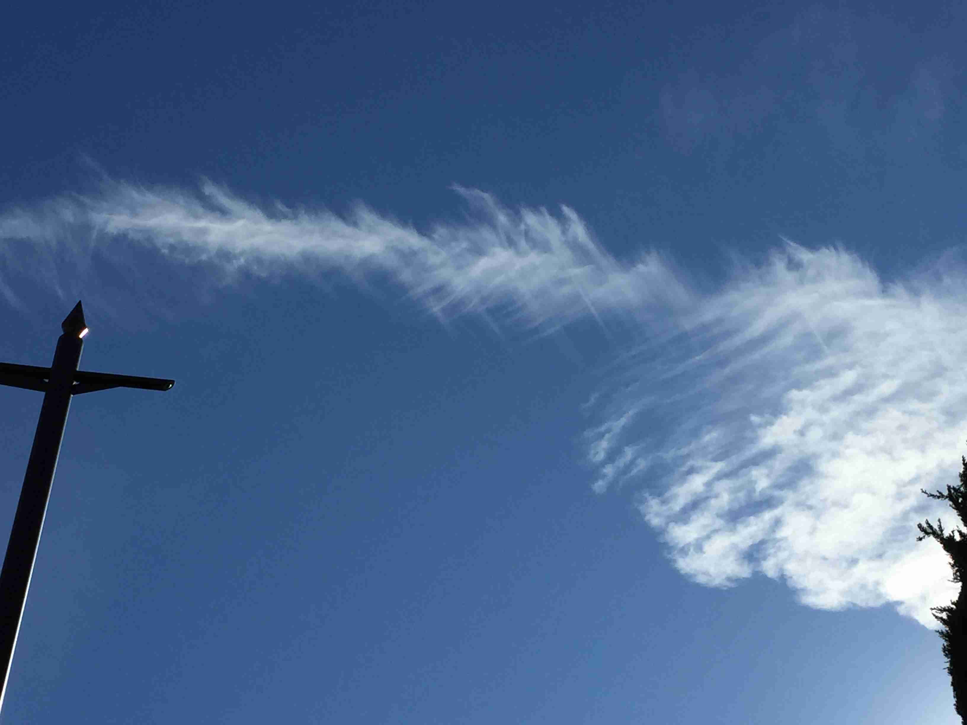 空の画像を貼って気分転換するトピ