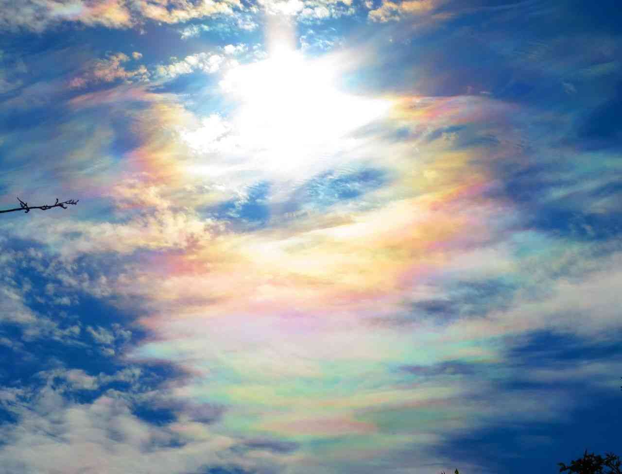 空の画像を貼って気分転換するトピ
