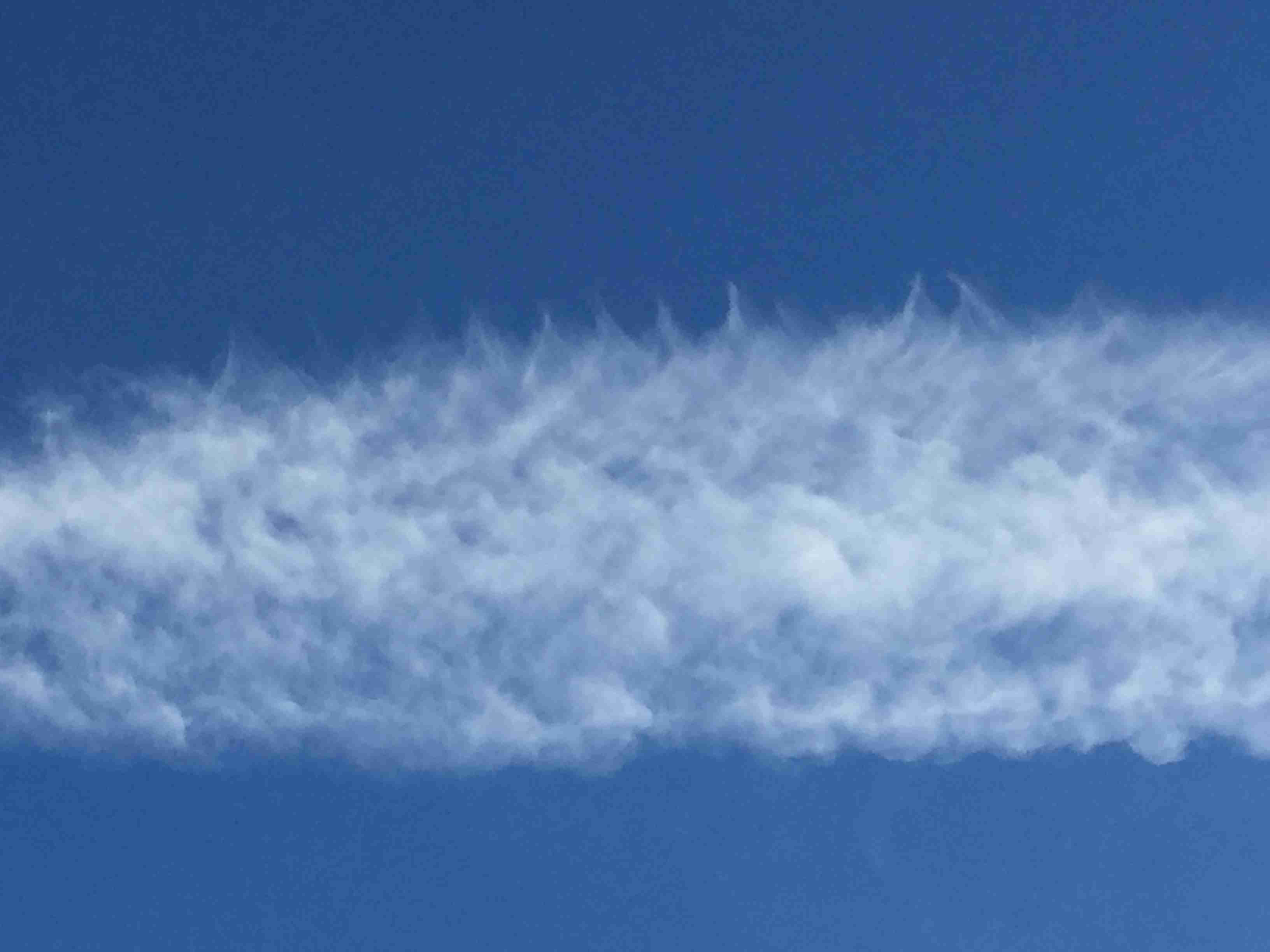 空の画像を貼って気分転換するトピ