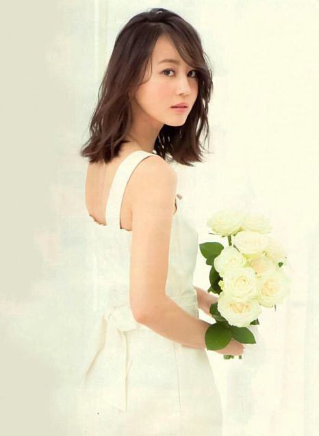 女性芸能人の素敵なドレス画像を貼るトピ♫