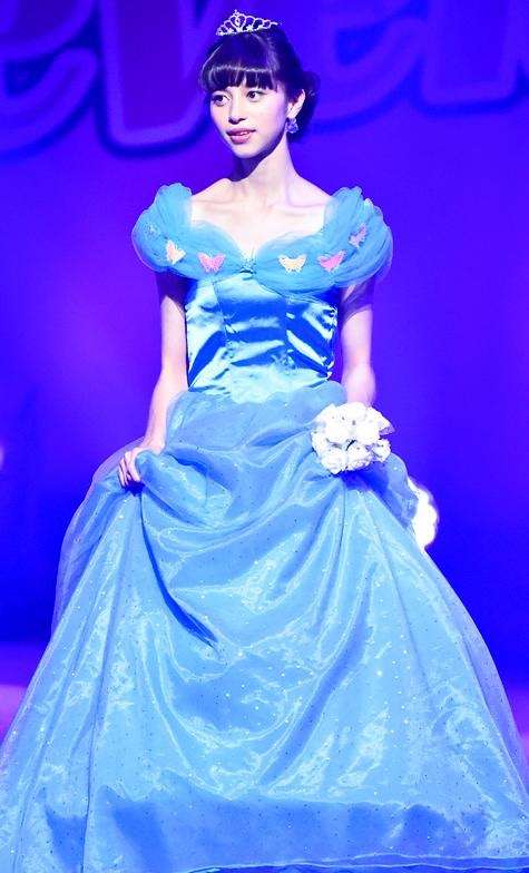 女性芸能人の素敵なドレス画像を貼るトピ♫