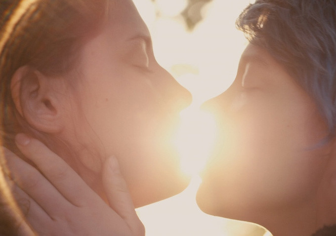 女性芸能人の素敵なドレス画像を貼るトピ♫