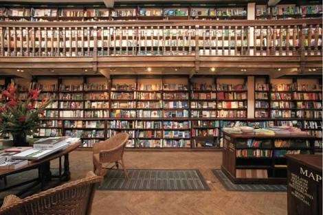 本屋さん好きな人!
