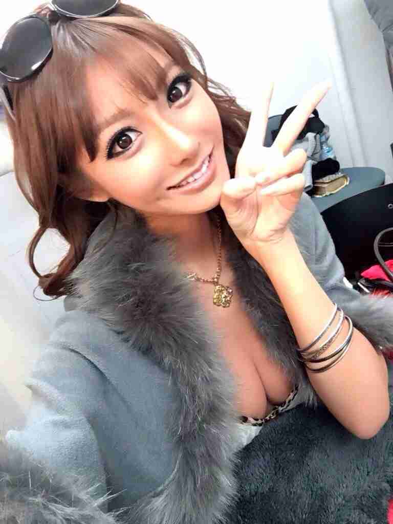イケメン・美女のキャプ画を貼るトピ