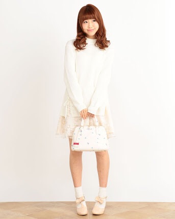 憧れのあの人と初デート❤あなたは手持ちの服でコーディネートしなければいけないなら何着てく?