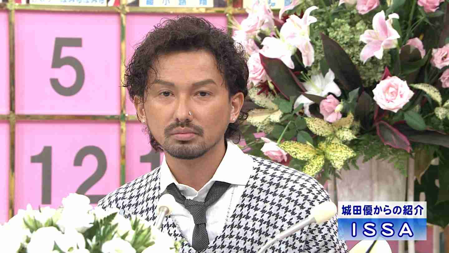不自然な画像を貼るトピ