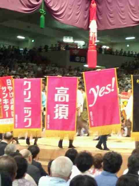 高須院長「ヘリで救援物資を直接被災者に届けます」