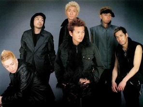 今市は「紅の豚」、登坂は3D!?三代目JSBの微妙すぎるグラサンに総ツッコミ