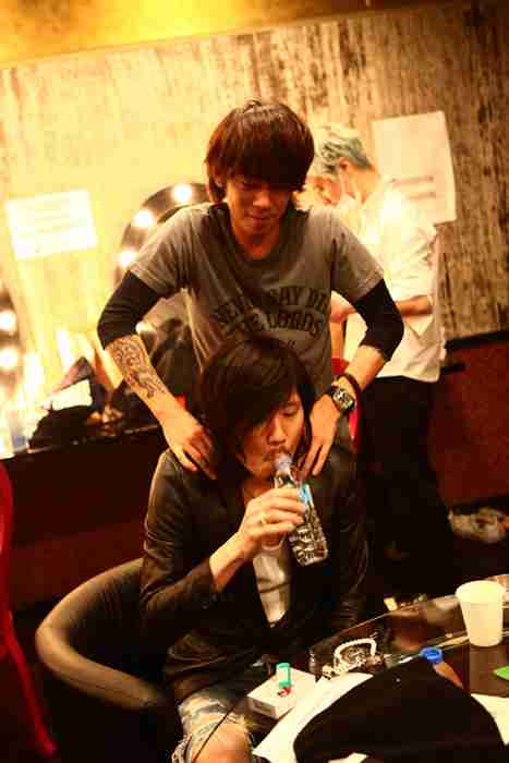 バンドのボーカルで誰が好きですか?