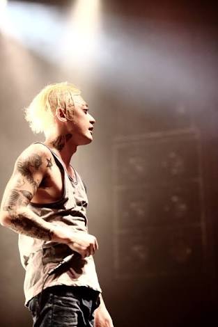 バンドのボーカルで誰が好きですか?