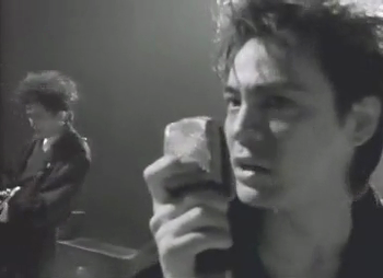 バンドのボーカルで誰が好きですか?