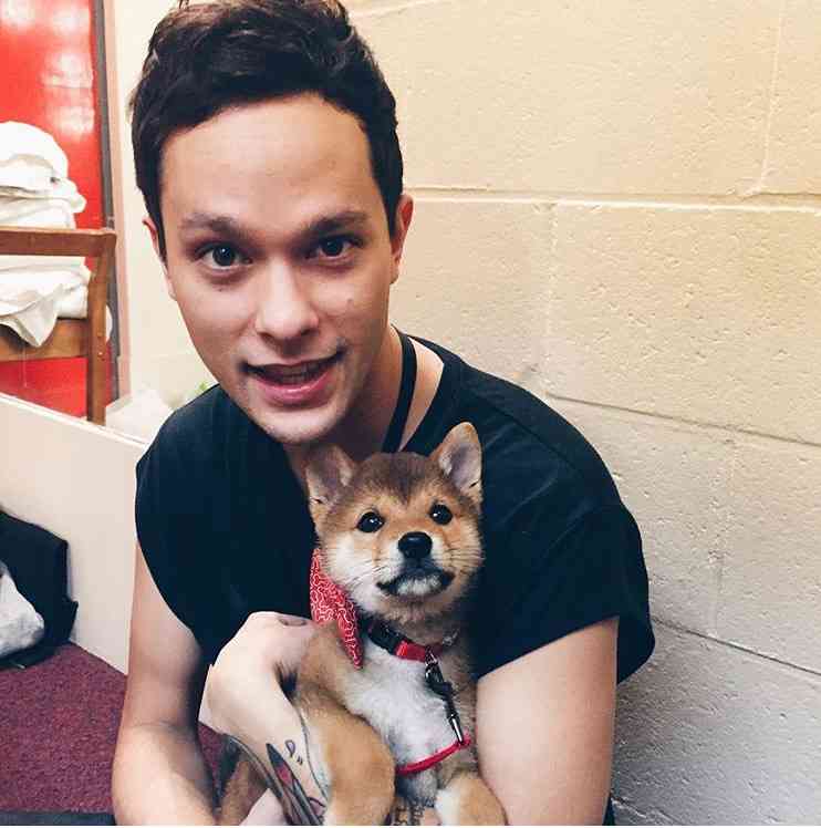 バンドのボーカルで誰が好きですか?