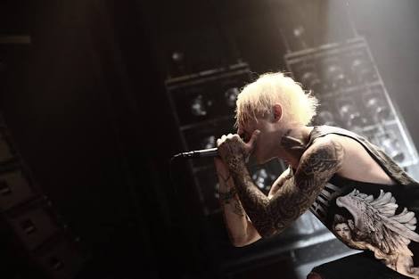 バンドのボーカルで誰が好きですか?