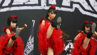 BABYMETAL:ニューアルバムがビルボード39位 坂本九以来53年ぶりトップ40入り