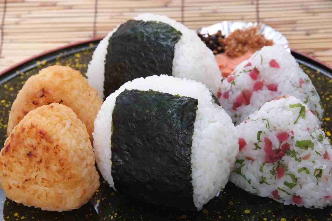 和食を貼ろう