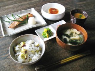 和食を貼ろう
