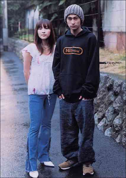 パーカーが似合う芸能人の画像を貼るトピ