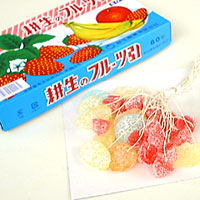 小さい頃、よく食べてたお菓子は?