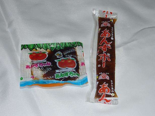 小さい頃、よく食べてたお菓子は?