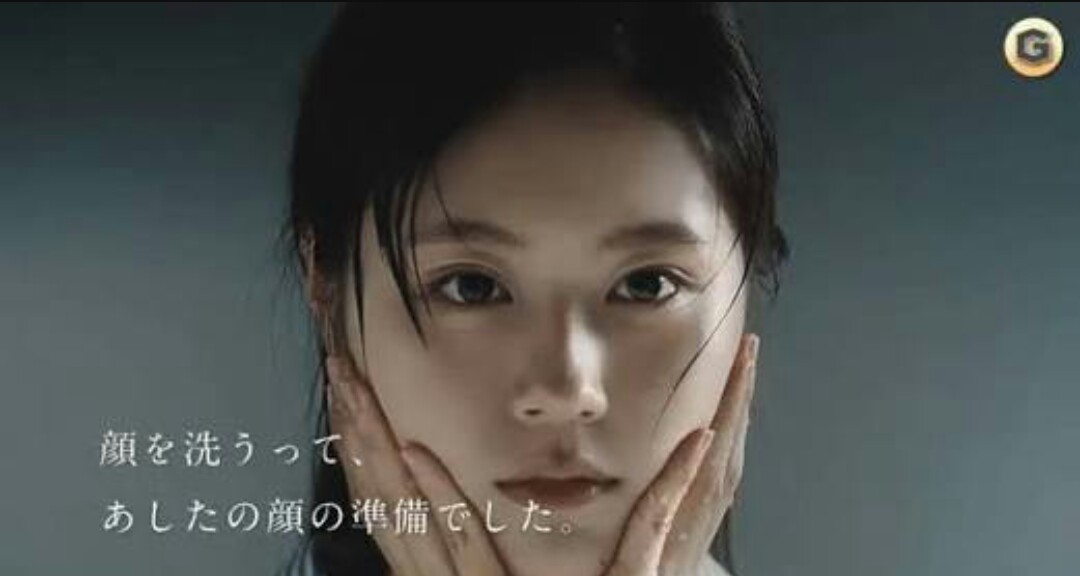 大人セクシーな有村架純に絶賛、蜷川実花「また撮りたいすぐ会いたい」。