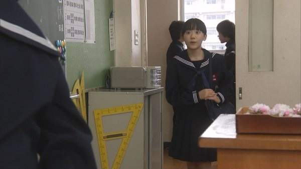 来年には中学生 芦田愛菜に迫る「役者か学業か」決断の時