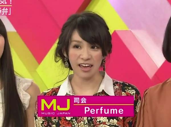 まとめ髪が似合う人