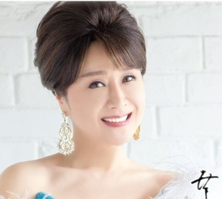 藤原紀香の結婚会見を表情分析官が解説「半分演技だとは思う」