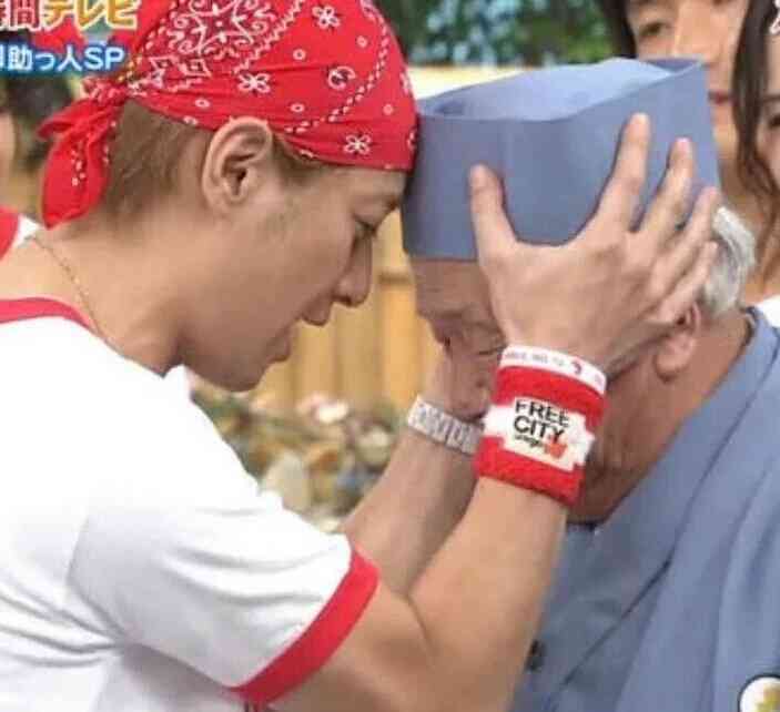 SMAP中居正広、熊本の長嶺小に炊き出し参戦！さっそくバレる