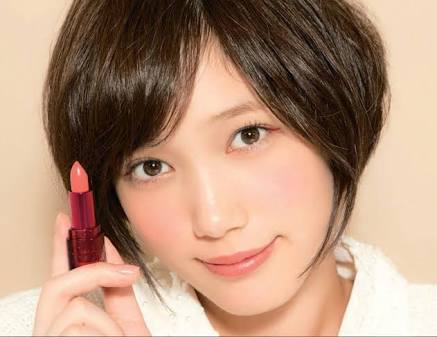 顔の一部で誰か当てるトピ