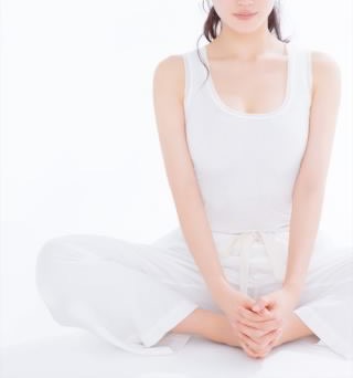 顔の一部で誰か当てるトピ