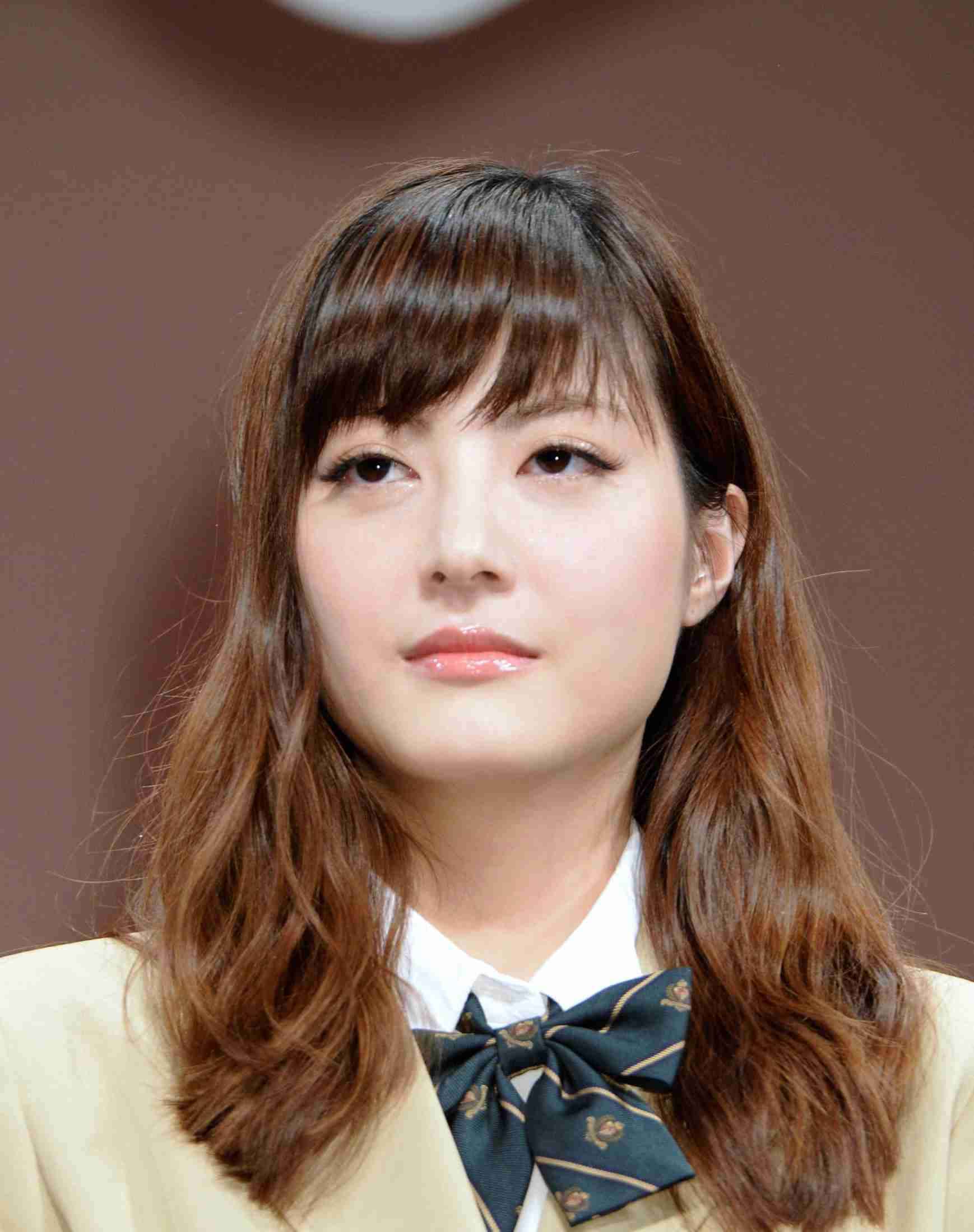 好きになれない芸能人は？