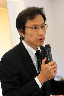 好みの男性の顔を貼っていくトピ
