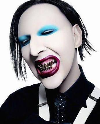 【画像】黒髪の似合う海外の有名人