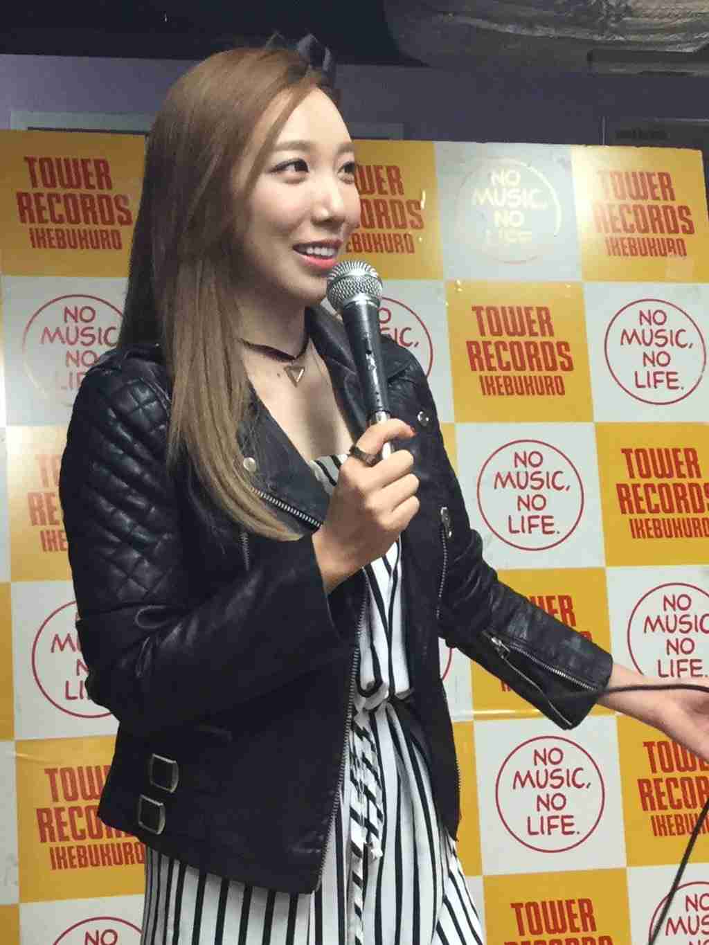 ざわちん、歌手デビューで“オリコン1位宣言” 目標は「武道館、東京ドーム!」