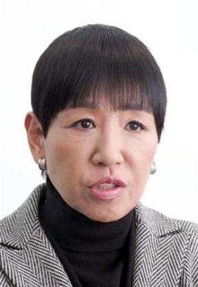 鼻と口の間にある縦筋(人中)が苦手な人!!