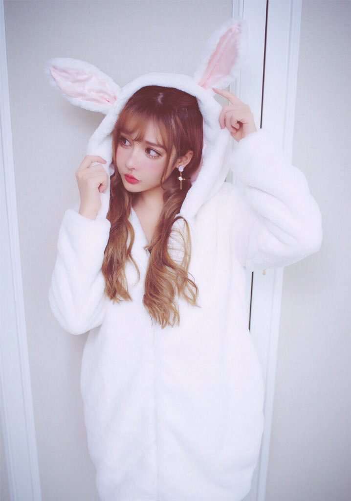 誰？という美男美女の画像を貼っていくトピ