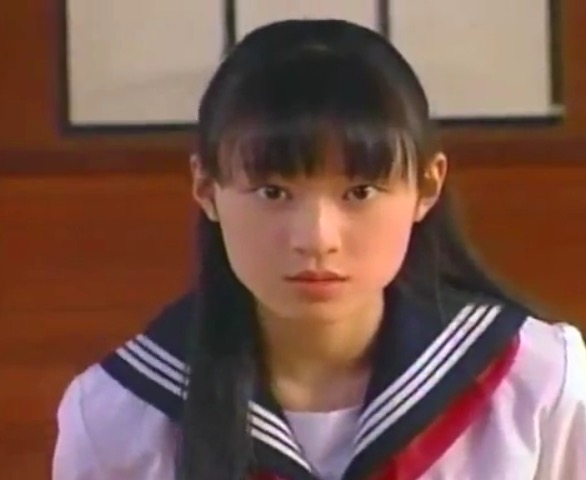 栗山千明の新CMでエラの違いが歴然に ネットでは「また顎削った？」と指摘