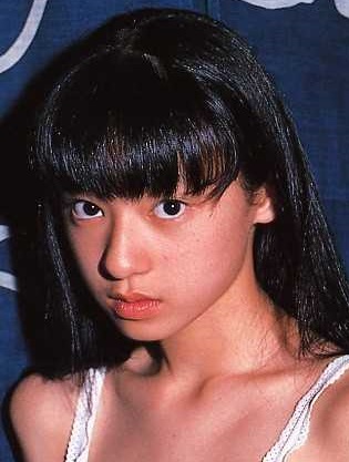 栗山千明の新CMでエラの違いが歴然に ネットでは「また顎削った？」と指摘