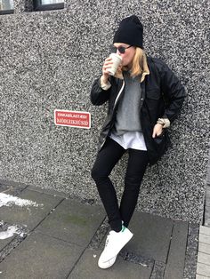 adidasのスニーカー好きな人