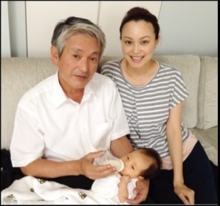 有名人の家族画像を収集するトピ！