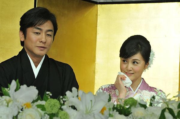 藤原紀香、会見発言は「嘘」報道に泣いた　ブログで抗議「人としてこれは…」