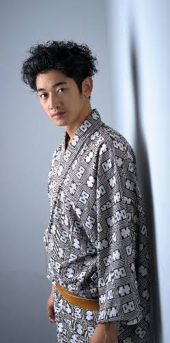 有名人の夏らしい画像を貼るトピ