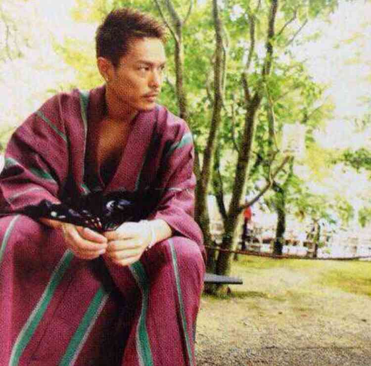 有名人の夏らしい画像を貼るトピ