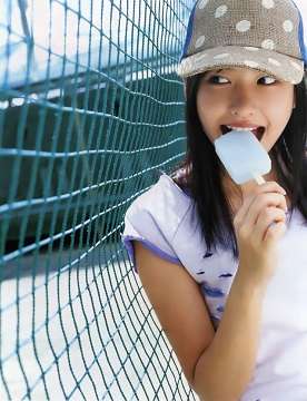有名人の夏らしい画像を貼るトピ