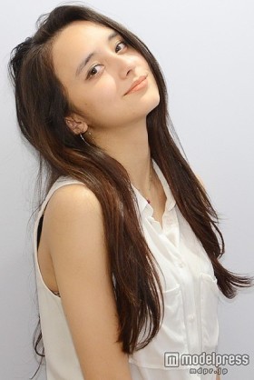 ウワァオ!出た!岡田結実、夢は大女優になって「父とも共演」