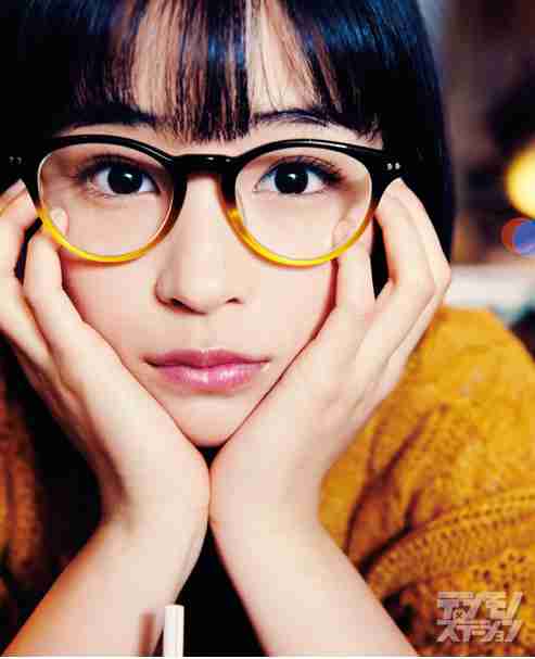 広瀬すず、映画イベントで再び号泣「涙腺が崩壊してます」