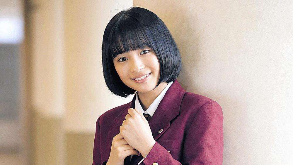 広瀬すず、映画イベントで再び号泣「涙腺が崩壊してます」
